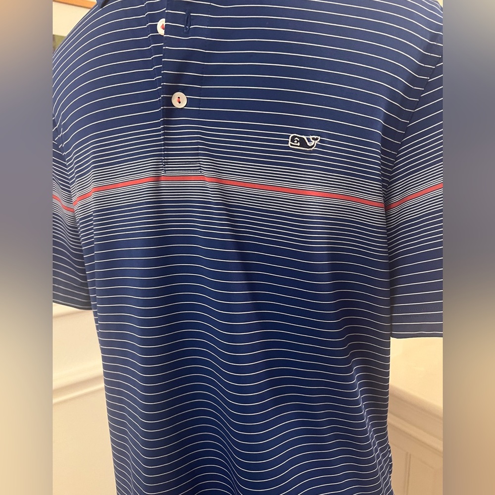 Vineyard Vine blue and red stripe